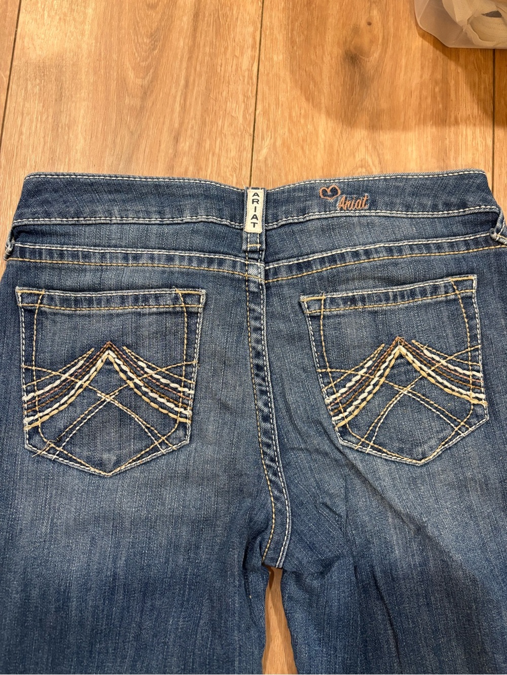 Ariat Girl’s Medium Blue Embroidered Pocket Bootcut Jeans